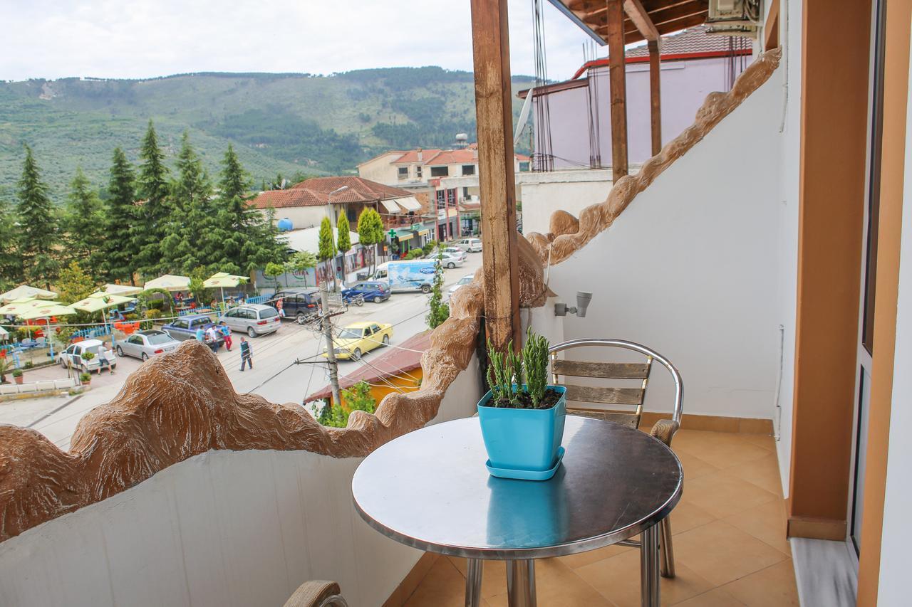 Hotel Shpella Berat Exterior photo